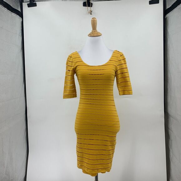 Bebe Eyelet Dress Womens XS Extra Small Yellow Lined Bodycon Mid Sleeve Fitted - Picture 2 of 9